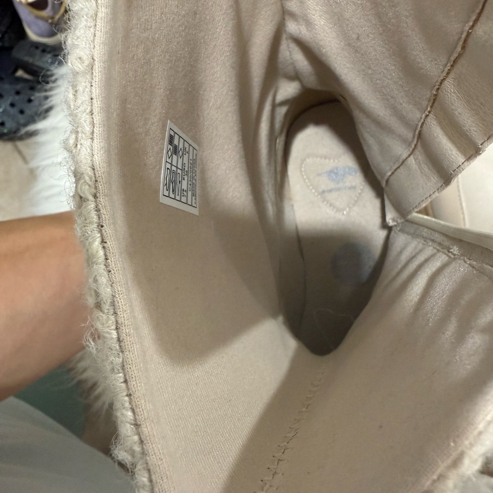 Rocket Dog Cream Winter Boots - Picture 6 of 6